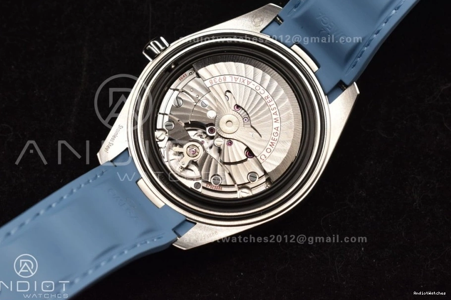 Edition Blue Best Terra Worldtimer Summer GMT A8938 43mm Rubber 511 Clone Comfortable VSF on Aqua Dial Super 1:1 Strap Blue 1101